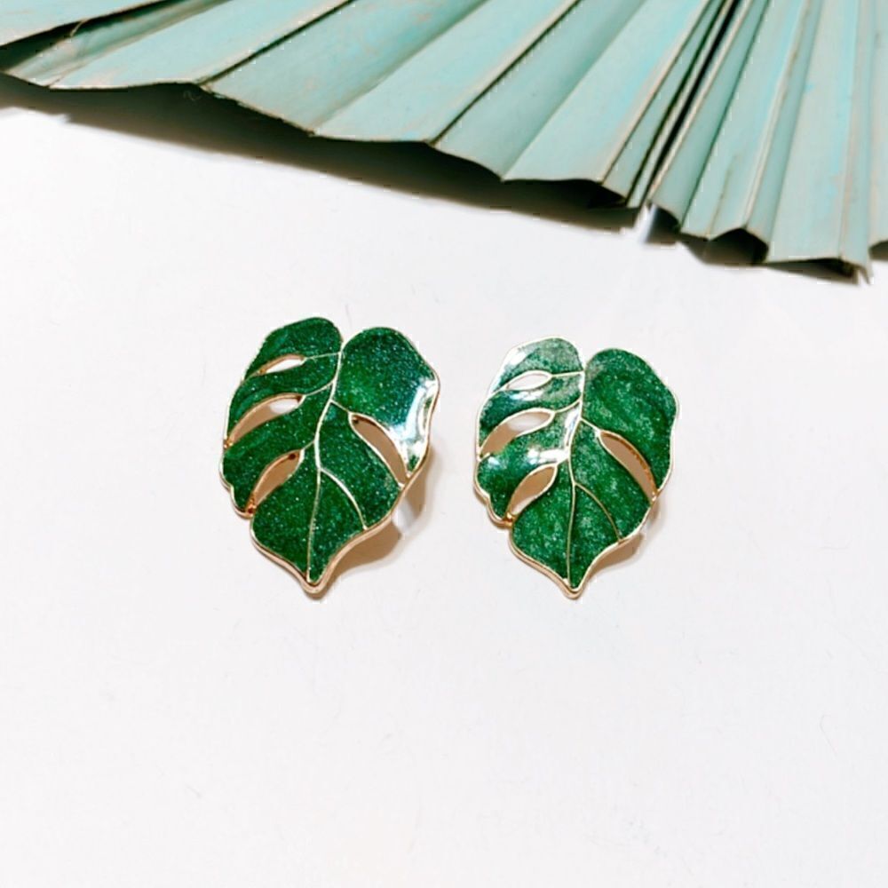 Green leaf earrings S18